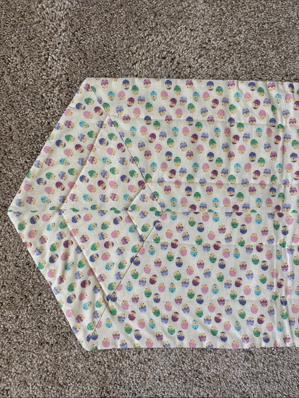 Reversible Easter Table Runner - Picture 4 of 5